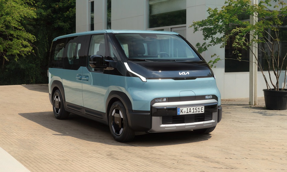 Samochód Kia PV5 w wersji osobowej.